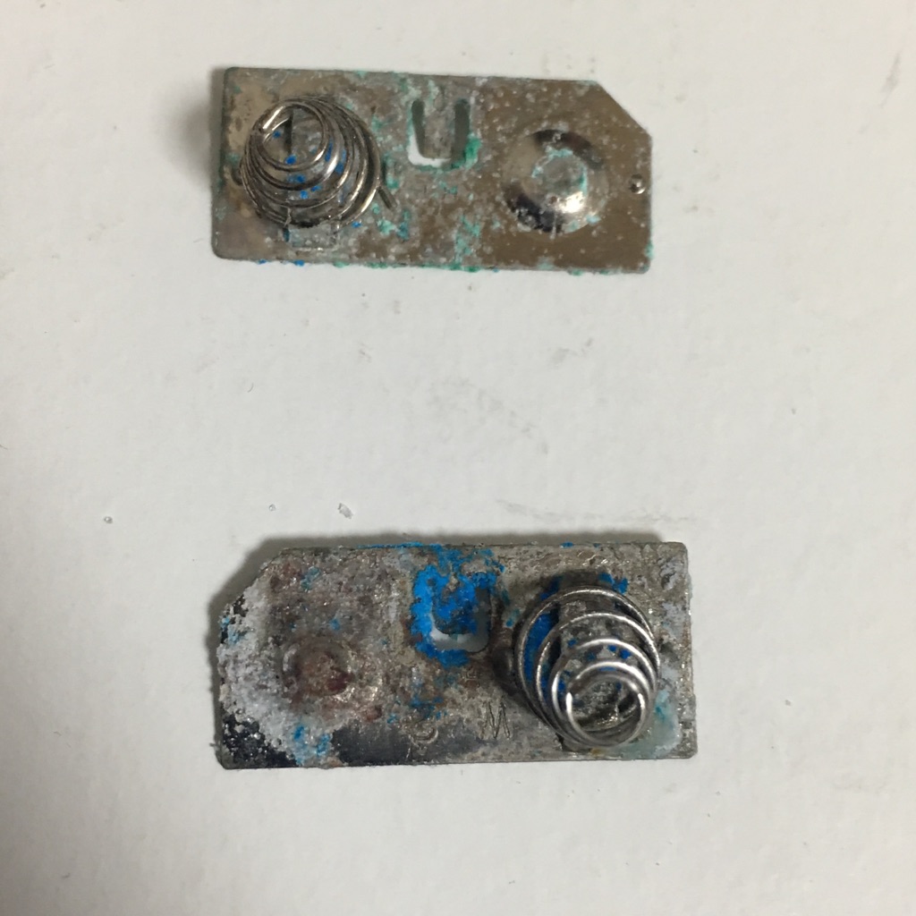 液漏れした初代ゲームボーイを分解 修理してみた ガァガァ堂